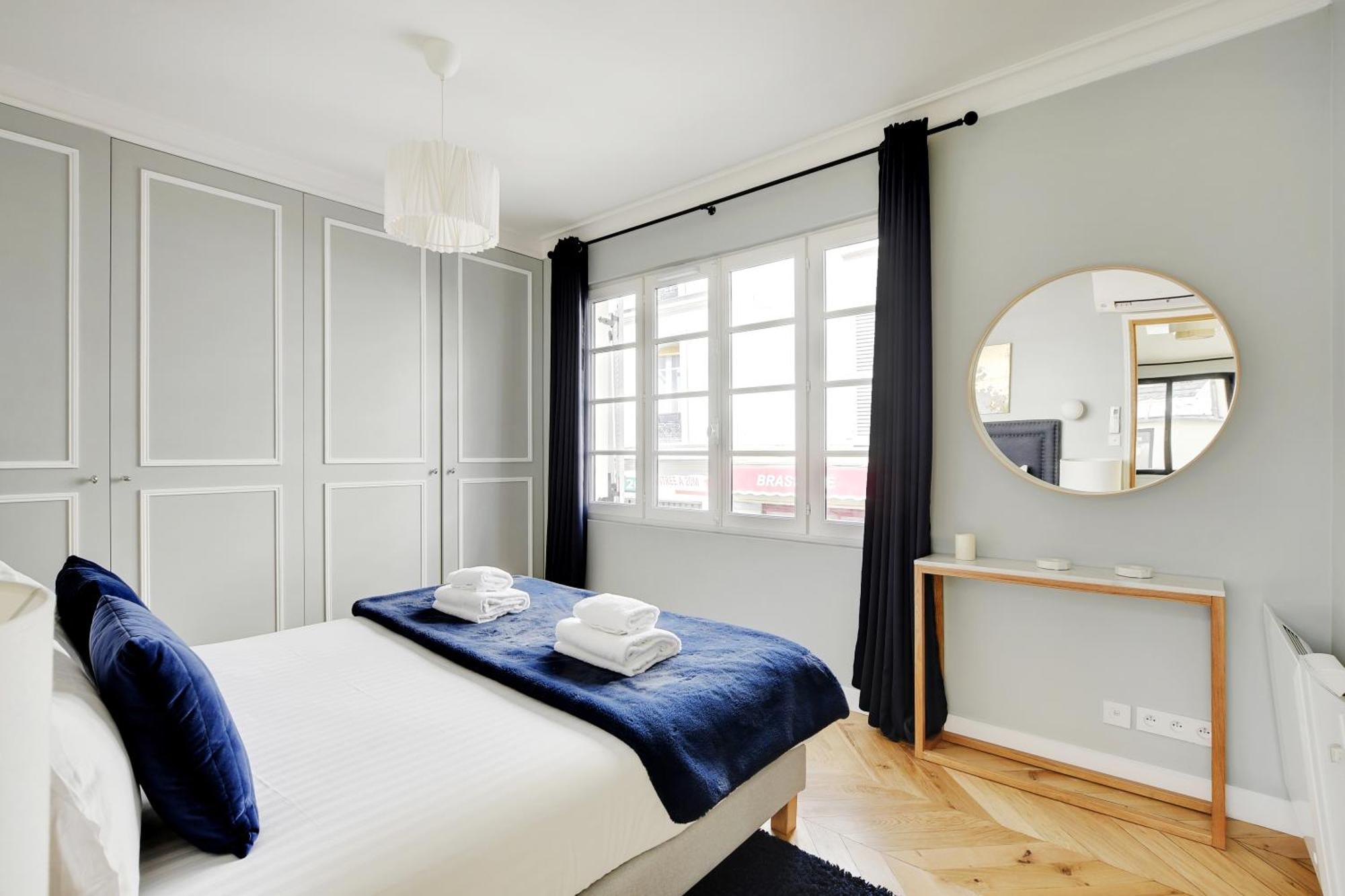 Pick A Flat'S Apartments In Montmartre - Rue Lepic Paris Eksteriør bilde